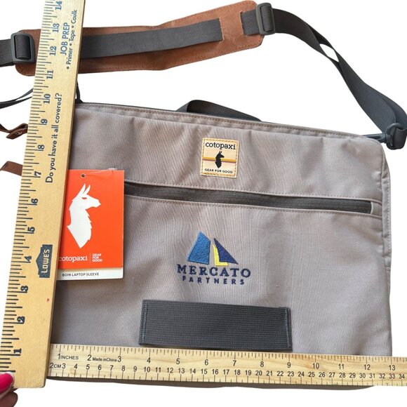 NWT Cotopaxi Chuspa Beige Messenger Laptop Travel Bag.Wiht LOGO. - Picture 4 of 6